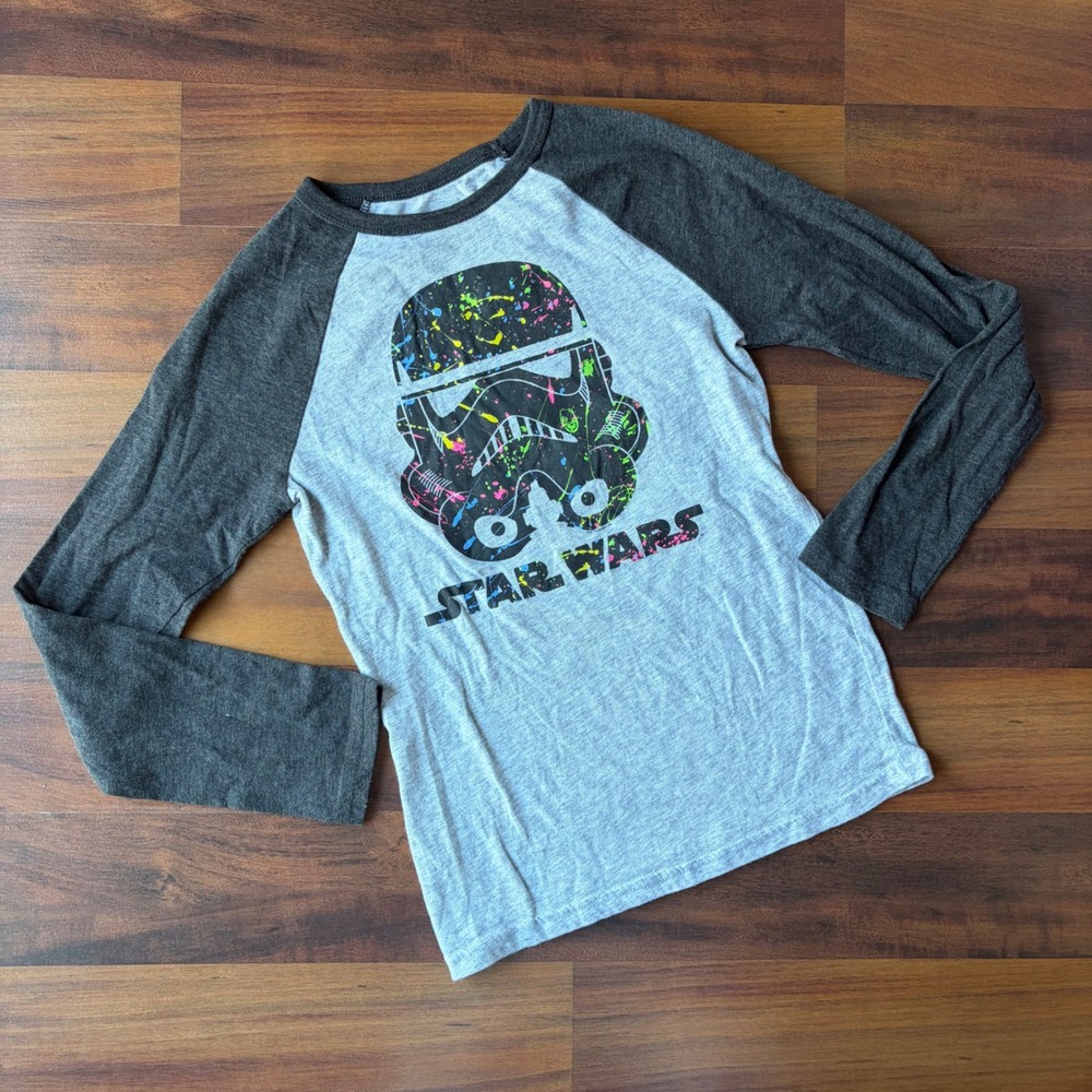 Star Wars Gray Raglan Stormtrooper Paint Splatter Long Sleeve Shirt Size M